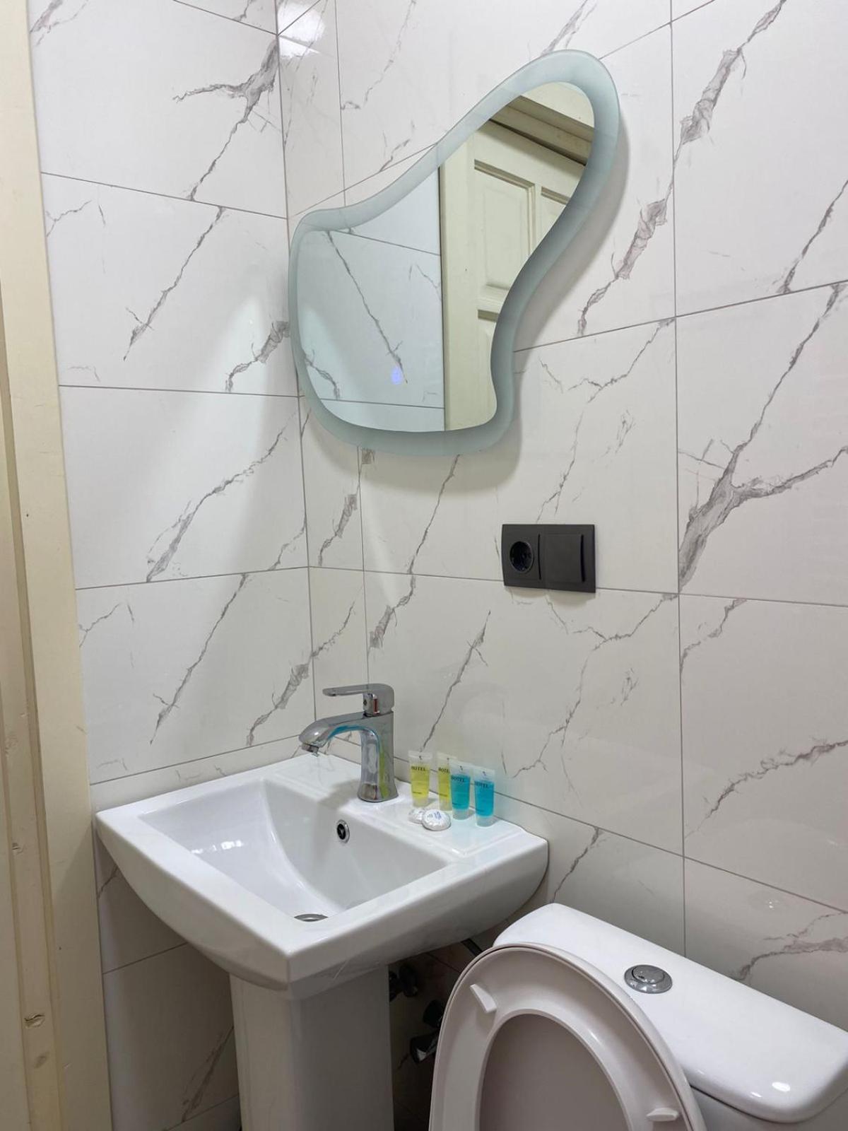 Boutique Hotel Raqwine Tbilisi Bagian luar foto